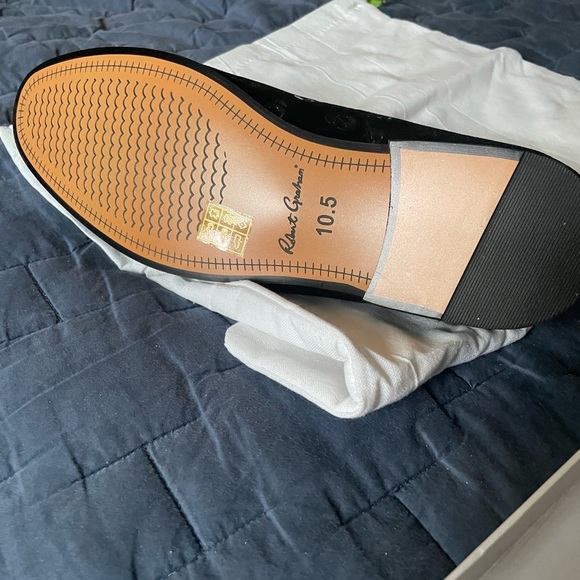 ROBERT GRAHAM Delphi Venetian Embossed Skull Leather Black Loafer - Picture 7 of 8